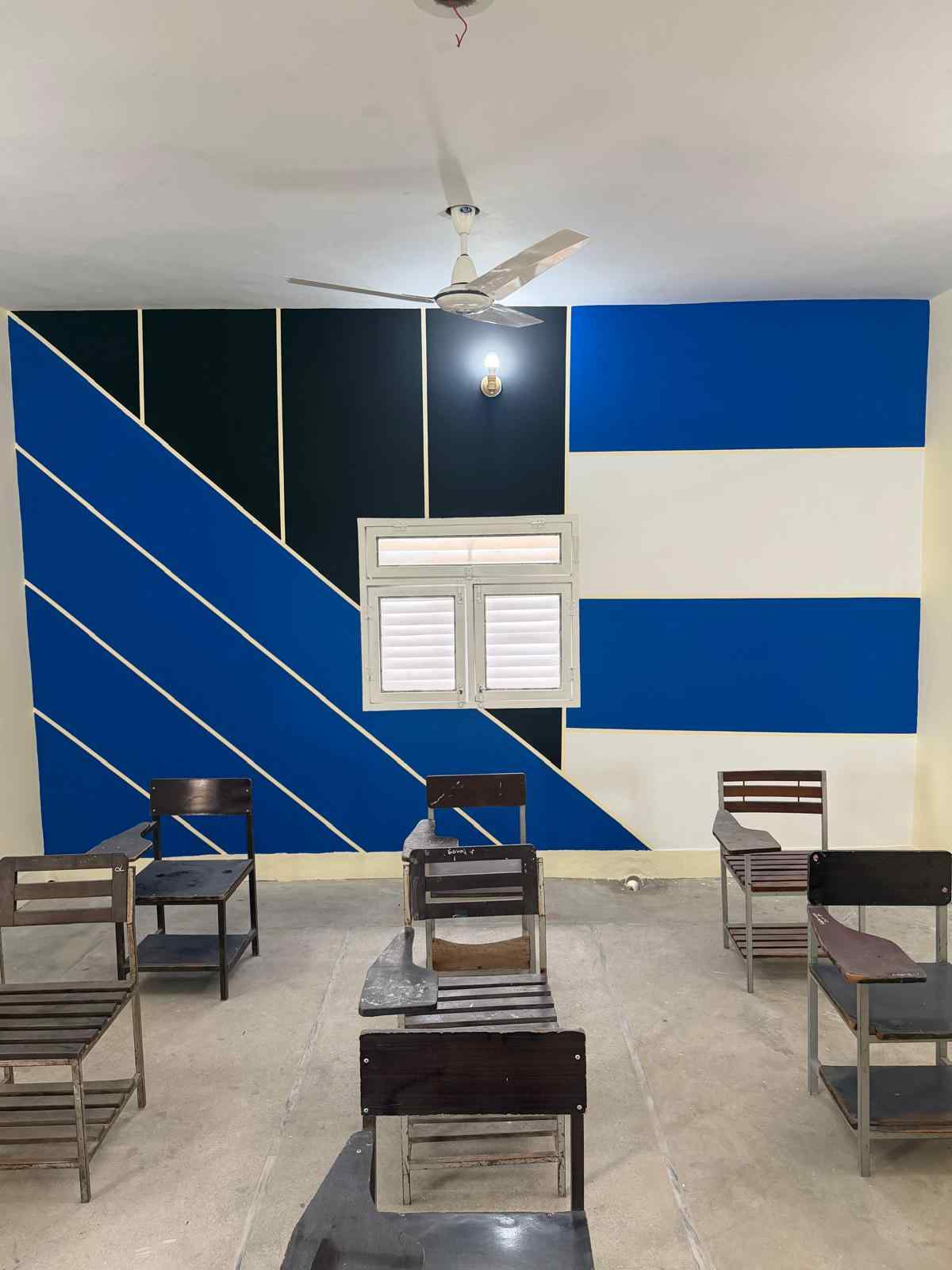A classroom at Ali Public School